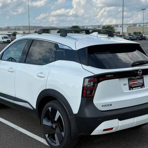 Nissan Kicks 2025